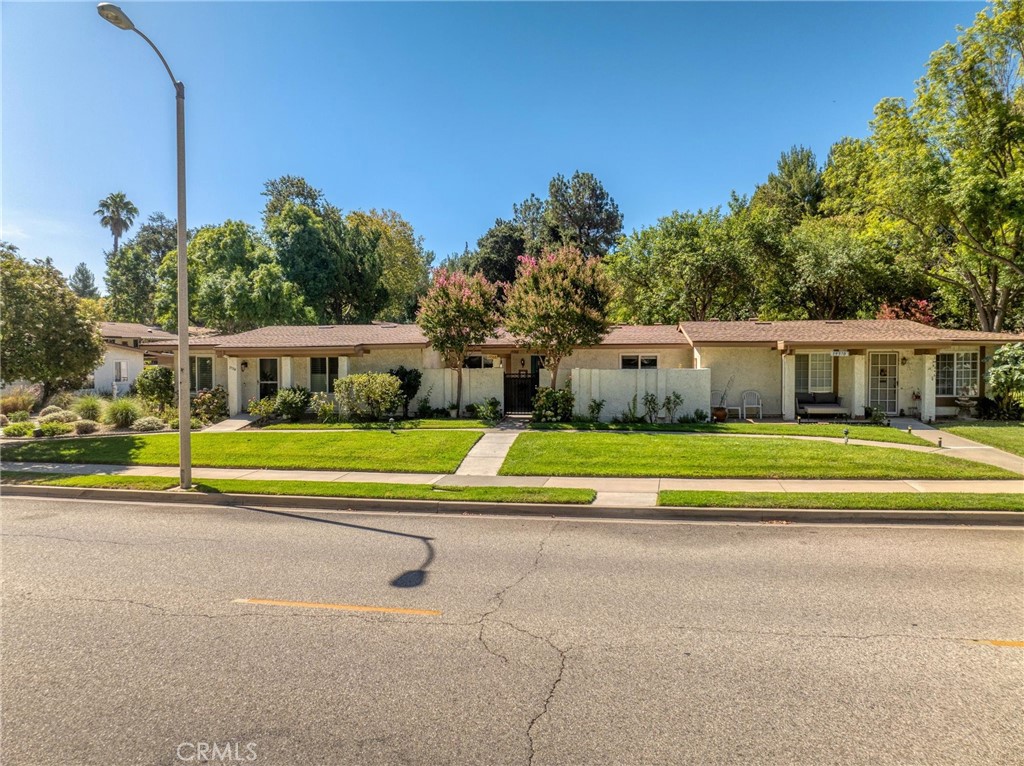 19368 Avenue Of The Oaks Property Photo 41