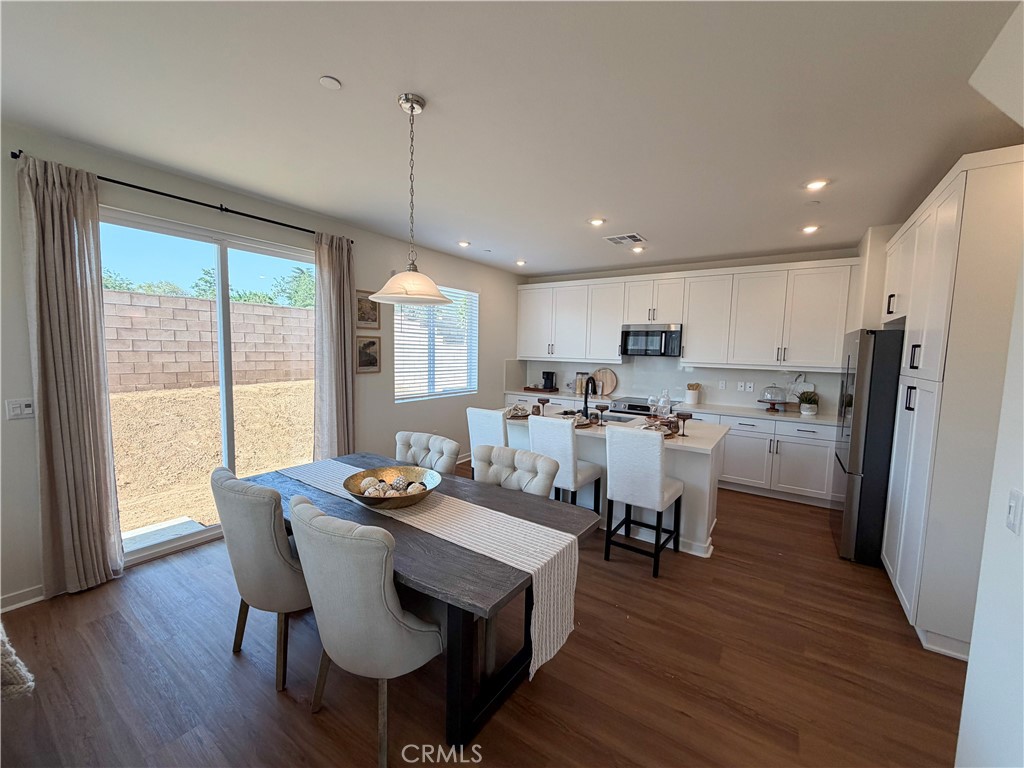 34307 Chelsie Ln Property Photo 2