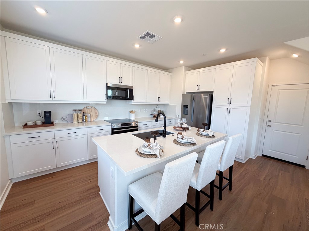 34307 Chelsie Ln Property Photo 5