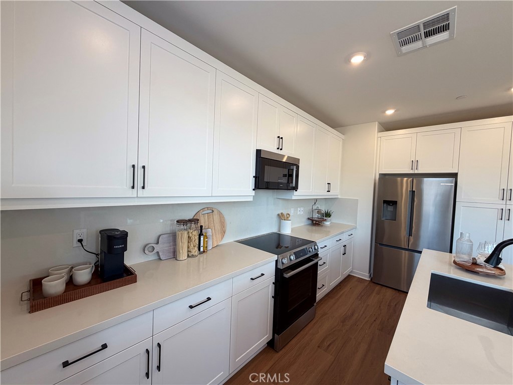 34307 Chelsie Ln Property Photo 6