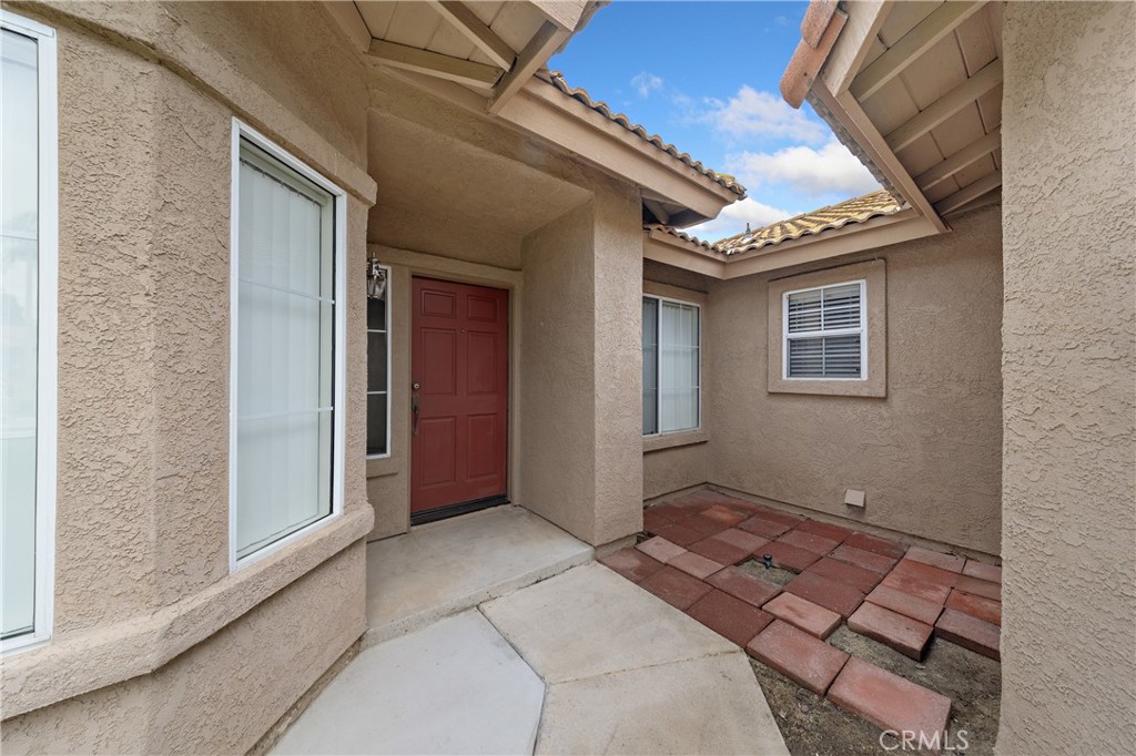 39560 Glenwood Court Property Photo 16