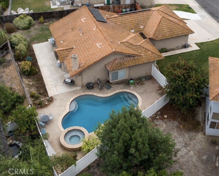 39560 Glenwood Court Property Photo 44