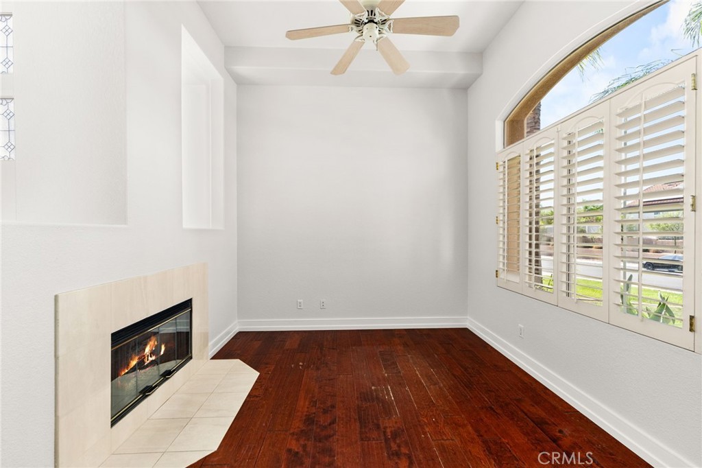 23715 Via Segovia Street Property Photo 18