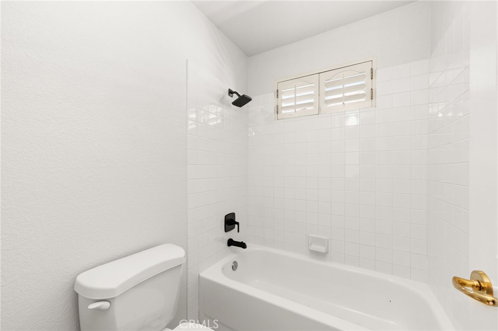 23715 Via Segovia Street Property Photo 42