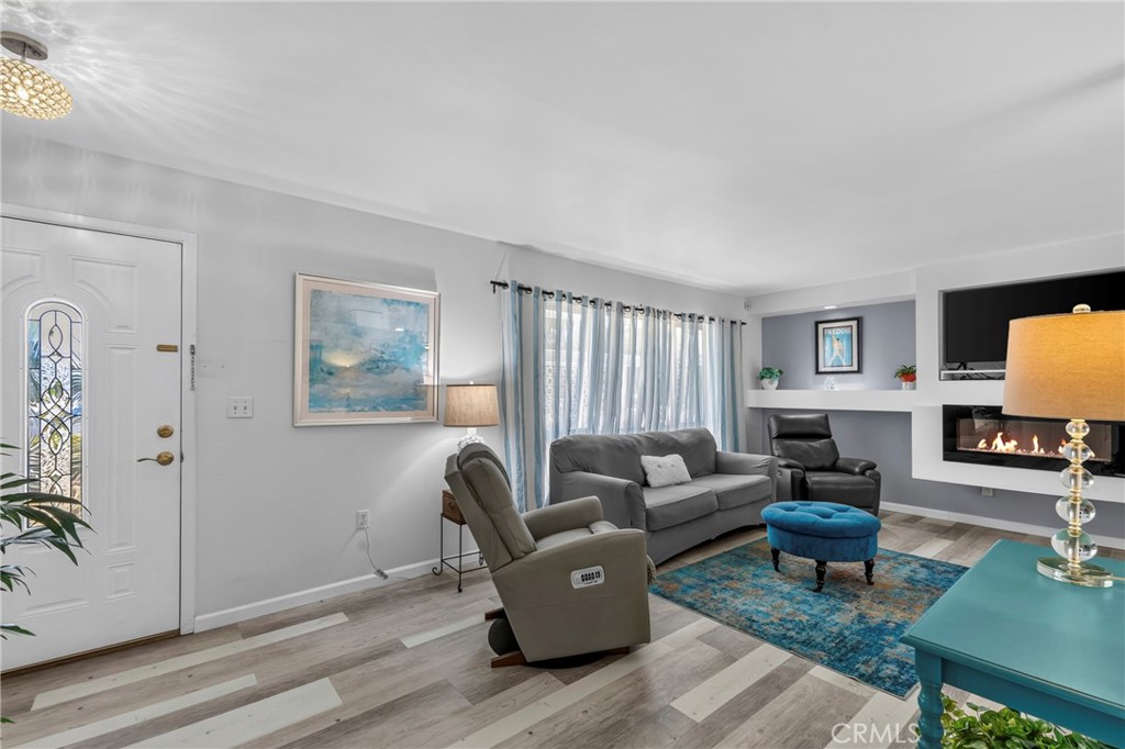 28640 Del Monte Property Photo 5