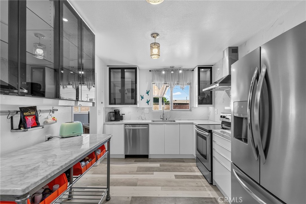 28640 Del Monte Property Photo 8