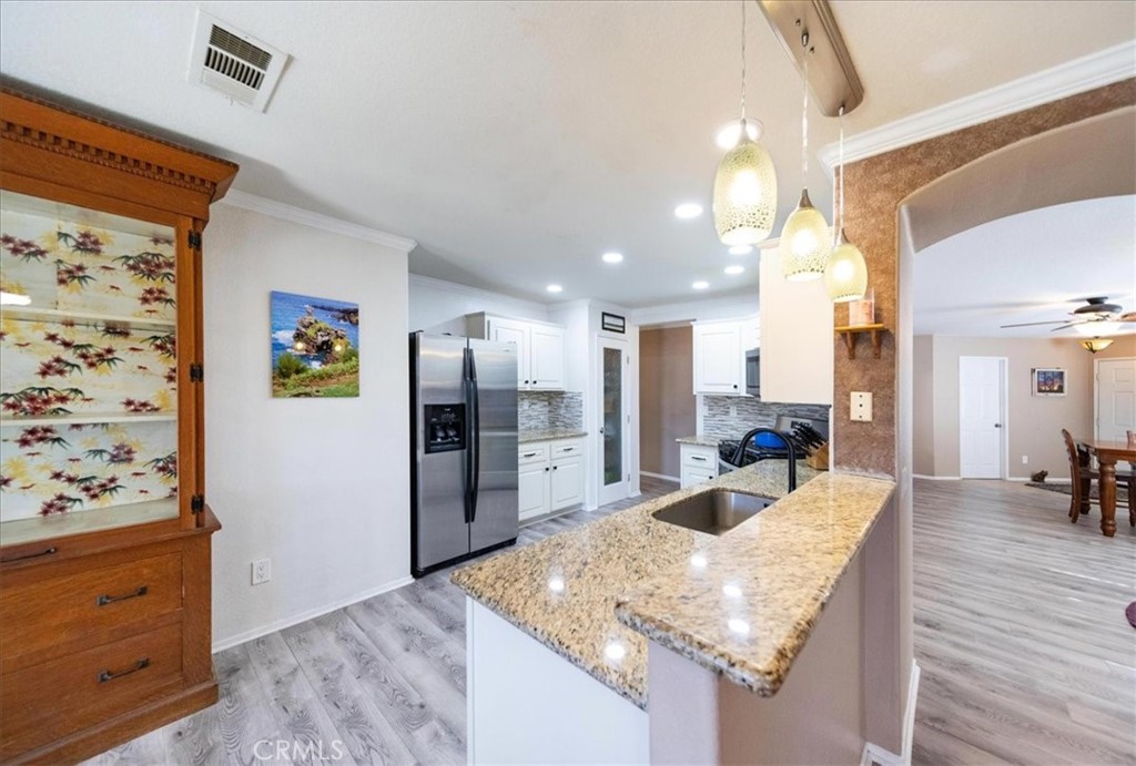 26838 Mountain Glen Property Photo 14