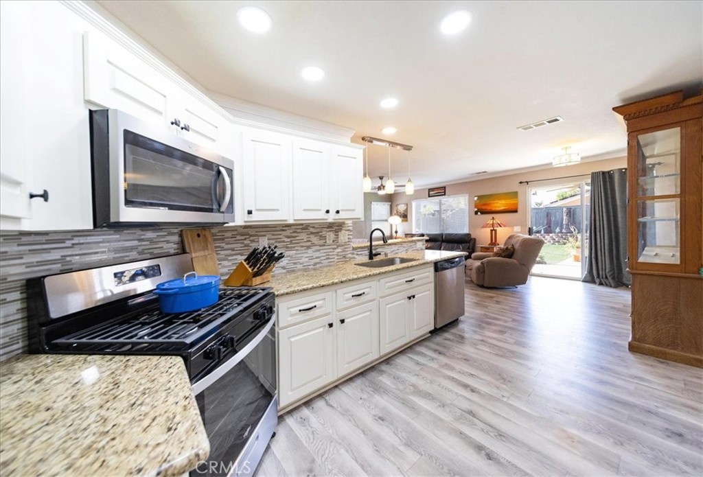 26838 Mountain Glen Property Photo 16
