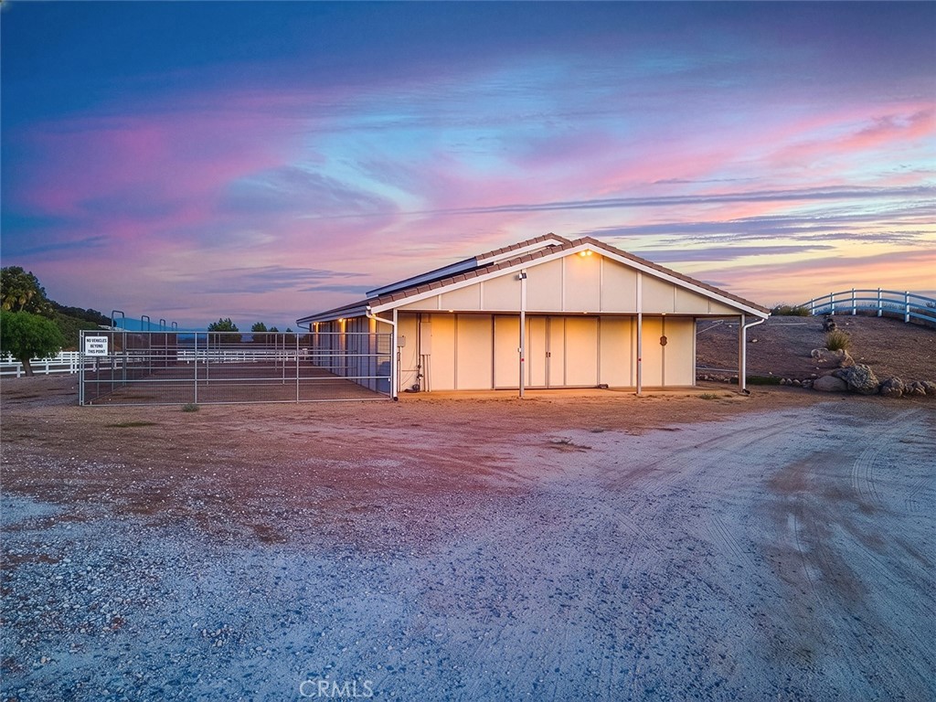 37950 Via Majorca Property Photo 4