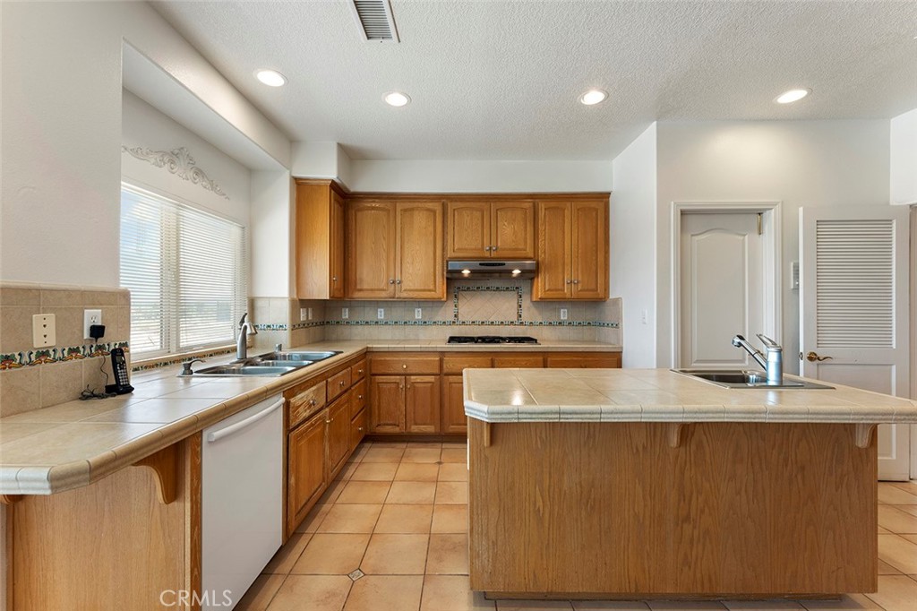 37950 Via Majorca Property Photo 16