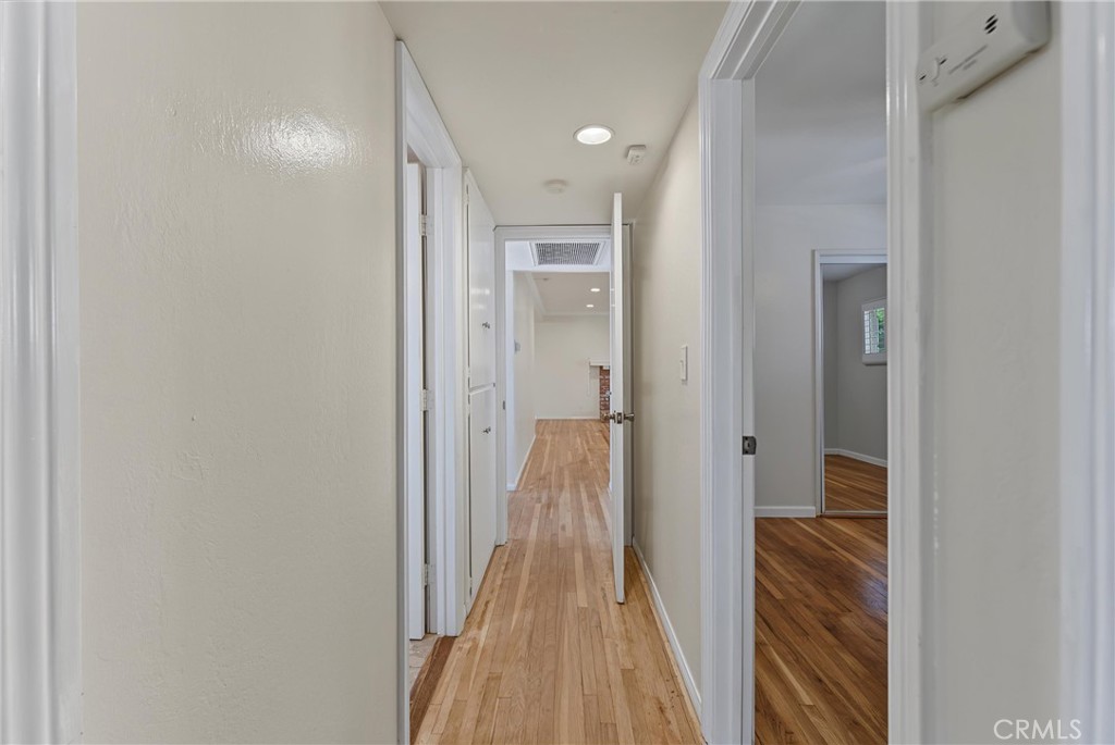 1583 W Cerritos Property Photo 25