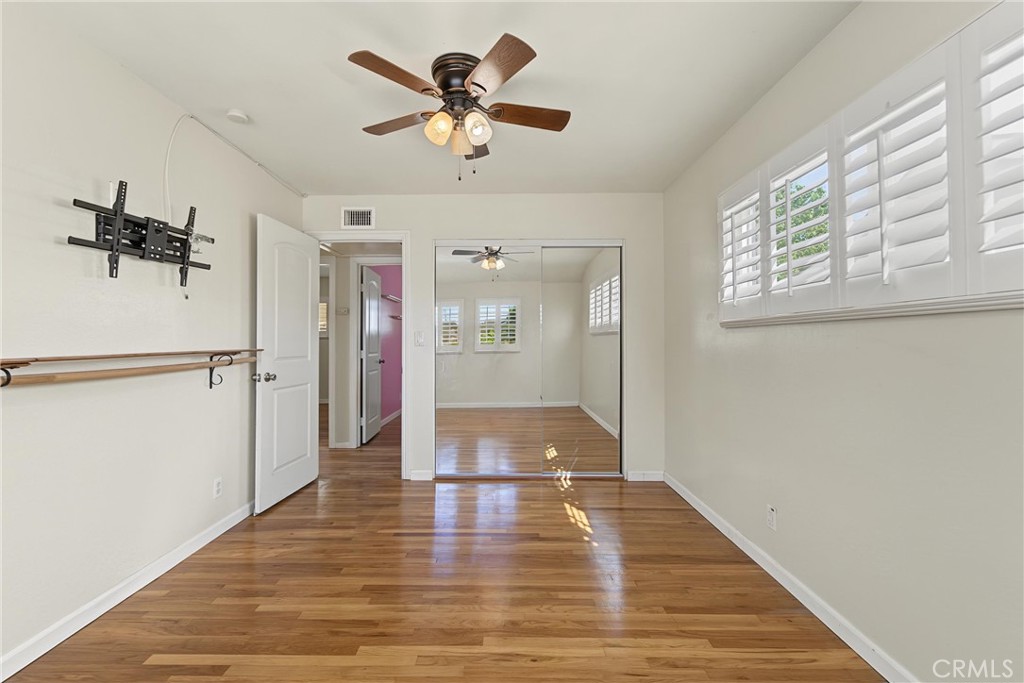 1583 W Cerritos Property Photo 30