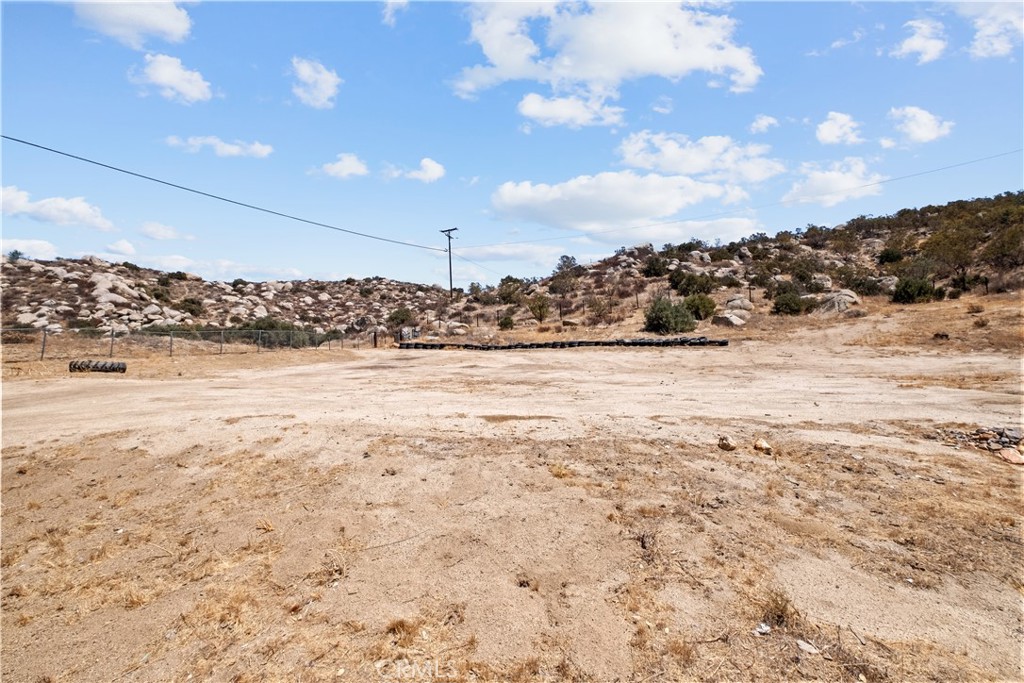 42965 Powerline Property Photo 20