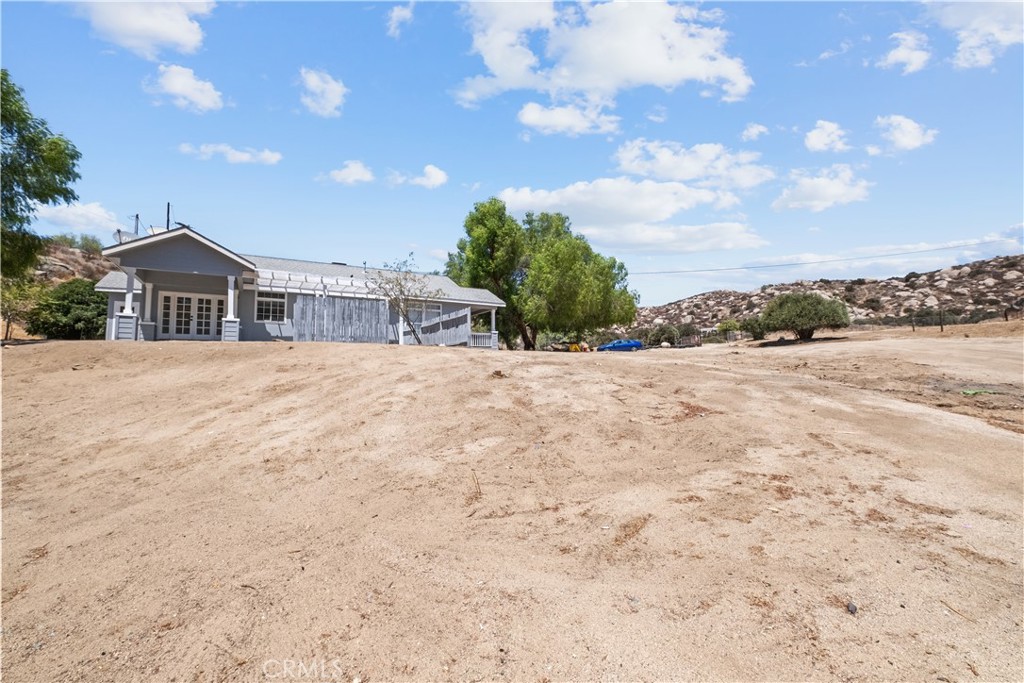 42965 Powerline Property Photo 40