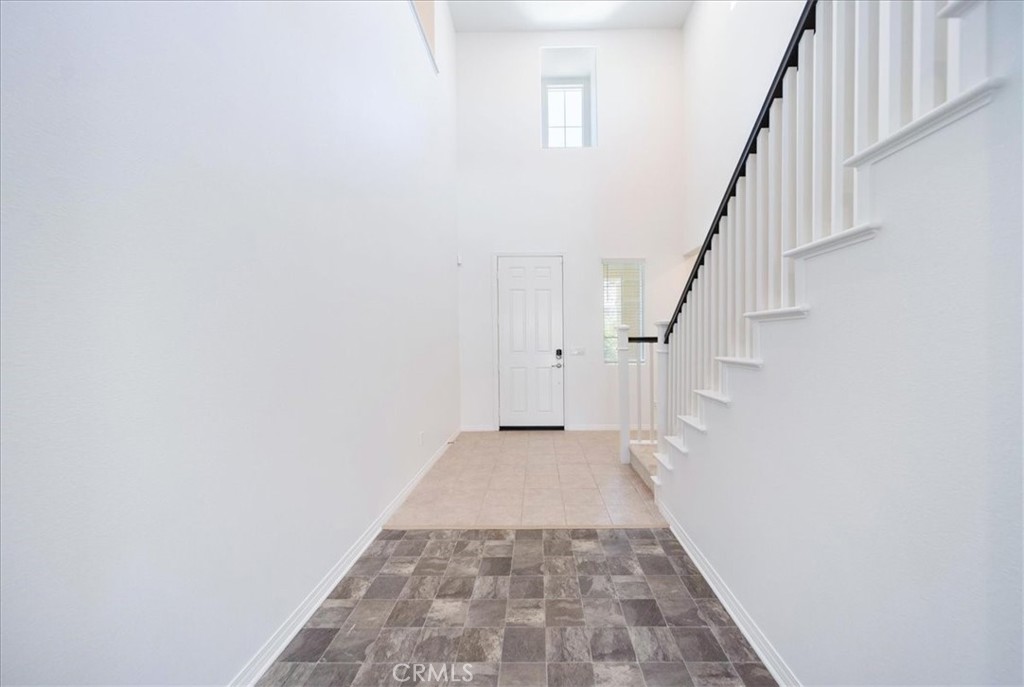 27497 Grand Teton Court Property Photo 10