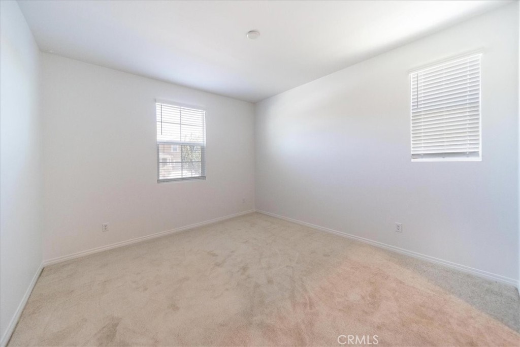 27497 Grand Teton Court Property Photo 23