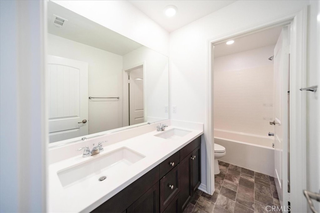 27497 Grand Teton Court Property Photo 36