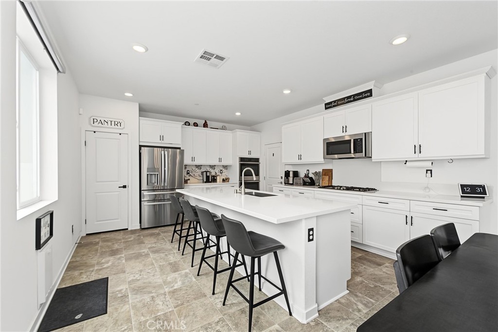 36569 Diego Springs Property Photo 7