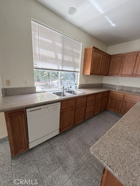 5679 Allendale Property Photo 28