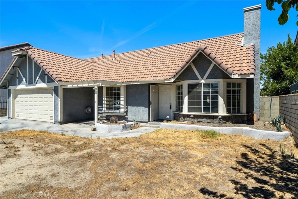 5311 Katrina Property Photo 1