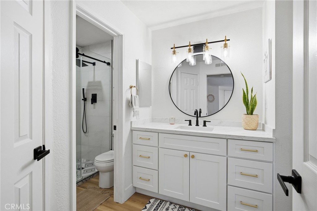 25671 Le Parc 33 Property Photo 9