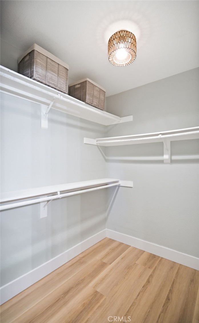 25671 Le Parc 33 Property Photo 12