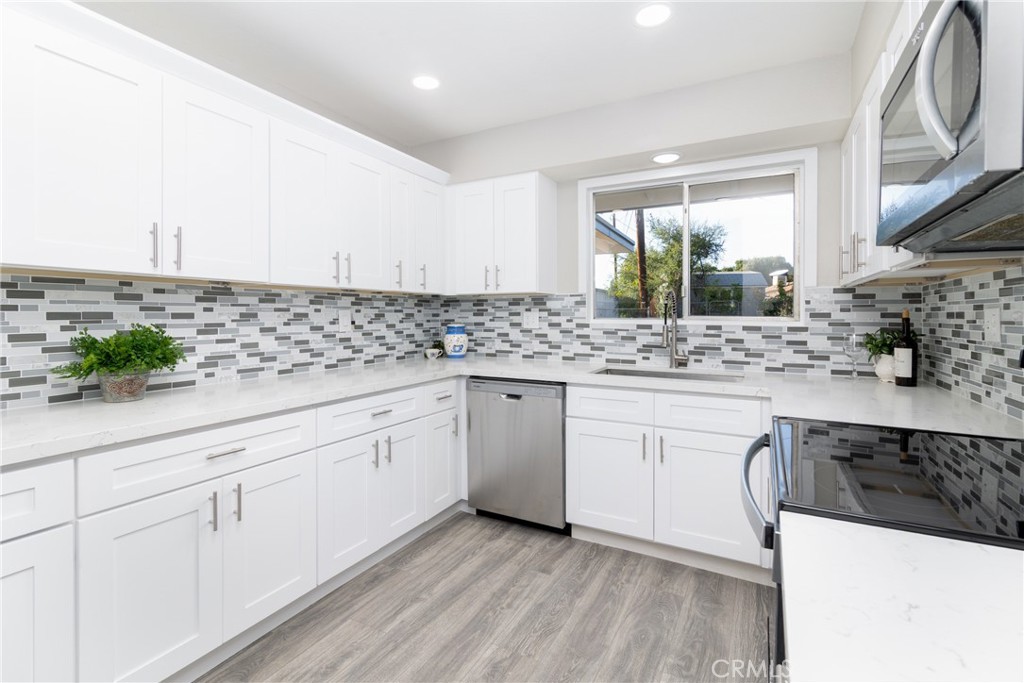 26750 Saint Andrews Property Photo 10