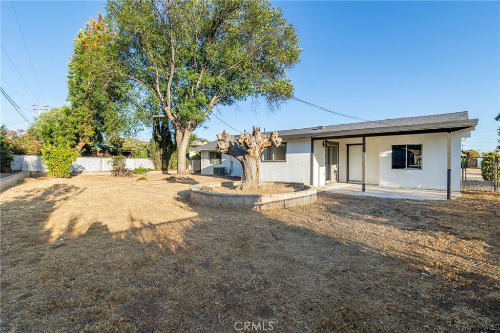 26750 Saint Andrews Property Photo 21