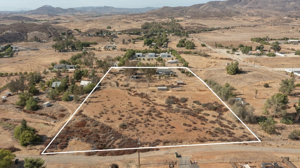 33900 Andy Property Photo 5