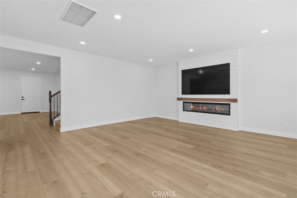 615 Brianna Property Photo 14