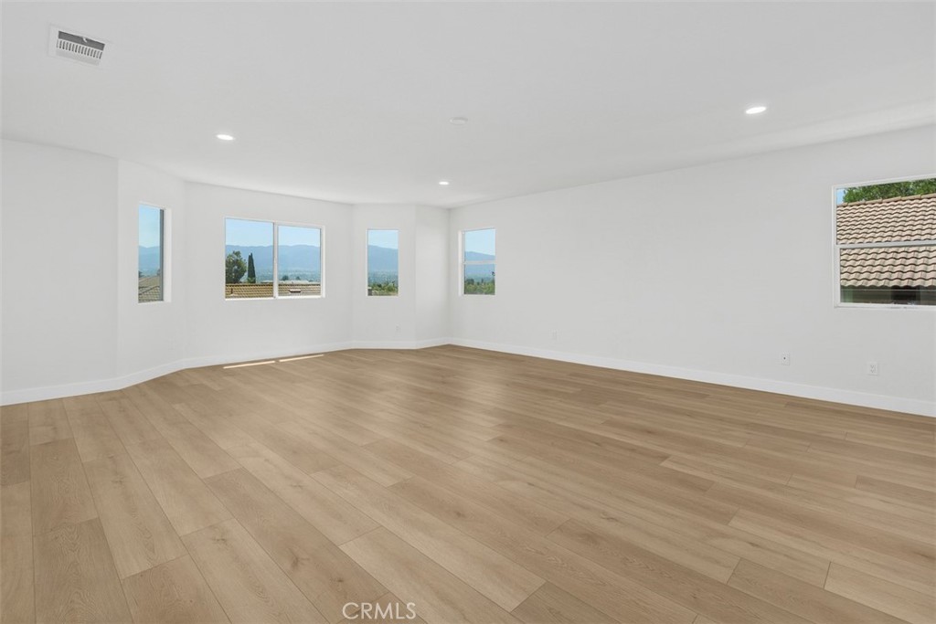 615 Brianna Property Photo 29