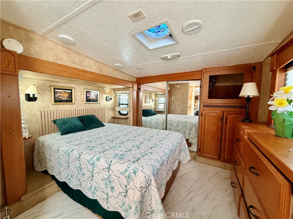 827 Deerwood Drive Property Photo 14