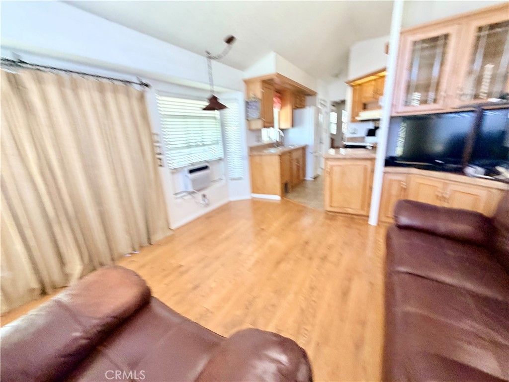 1310 Western Property Photo 8