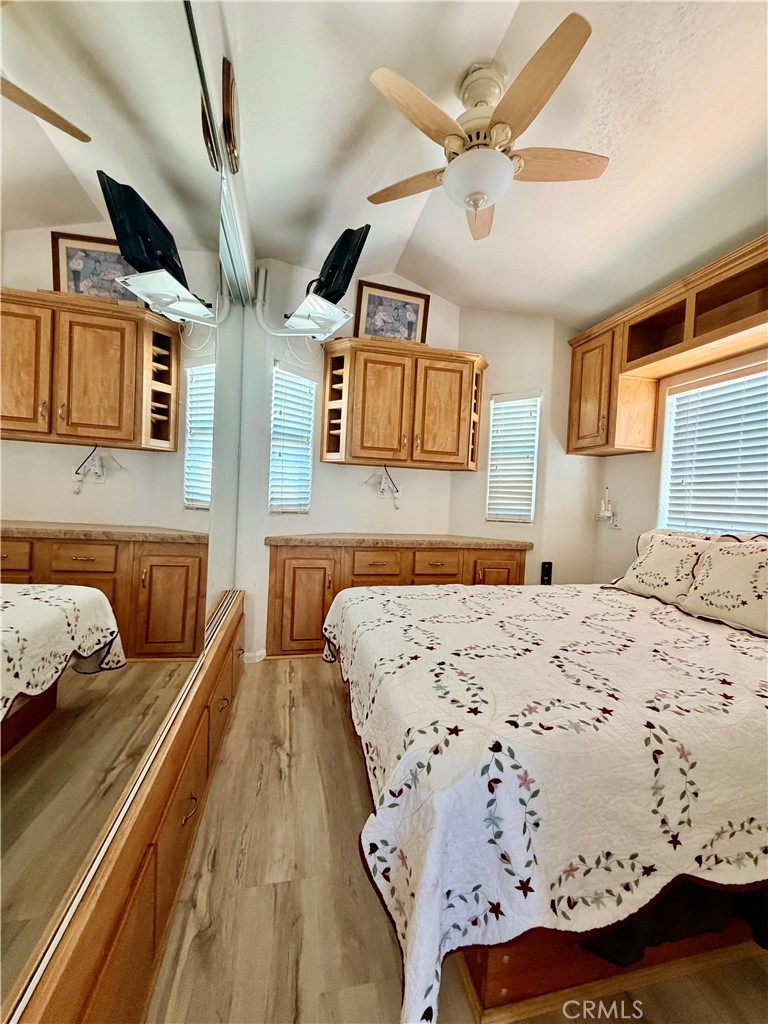 1310 Western Property Photo 20