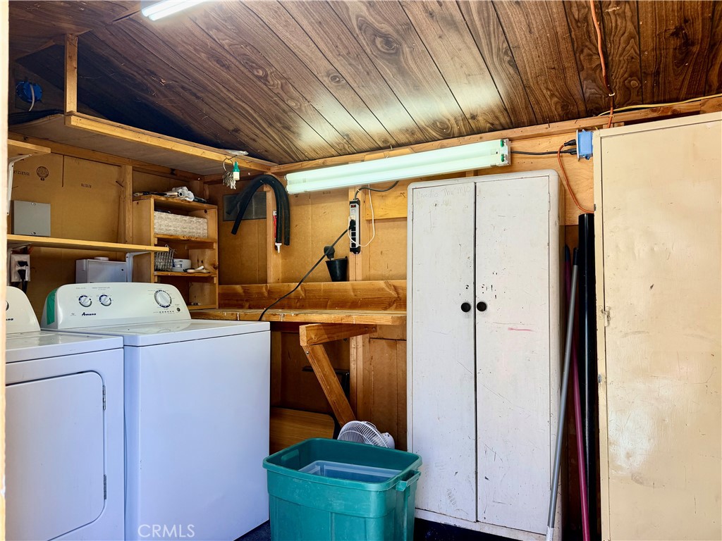 1310 Western Property Photo 26