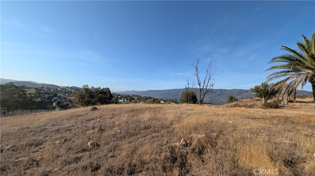 1 Hill Avenue Property Photo 9