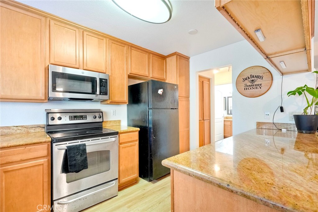 615 Fredricks 175 Property Photo 11