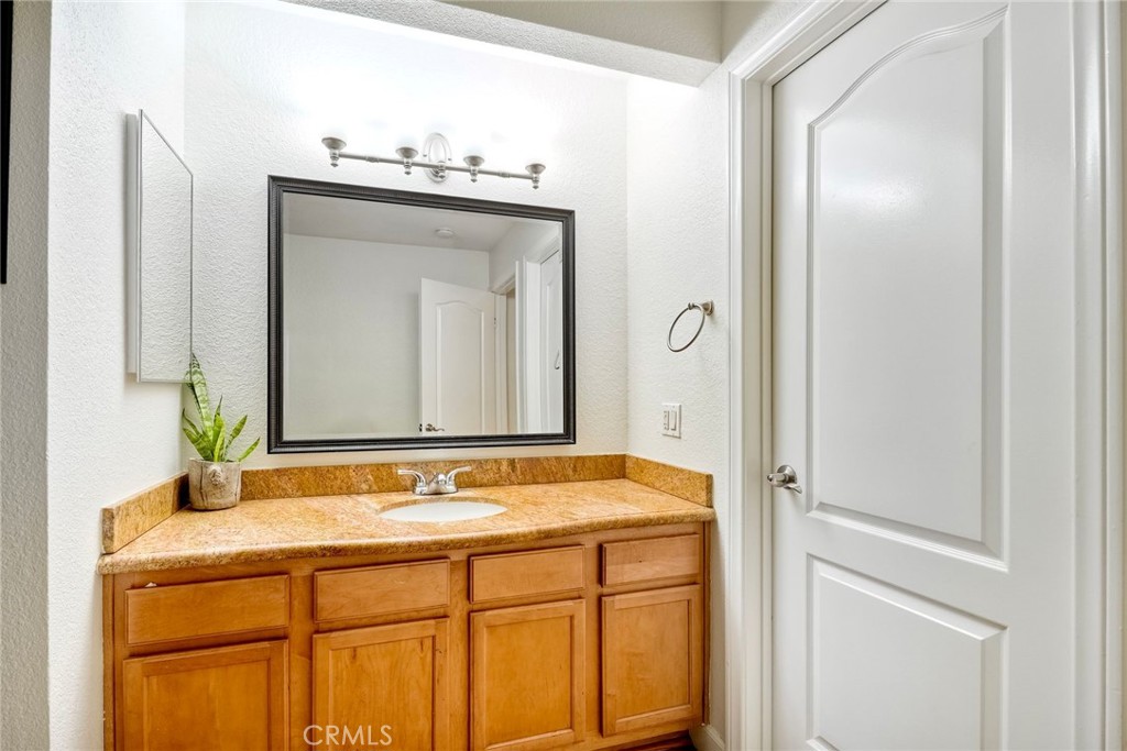 615 Fredricks 175 Property Photo 22