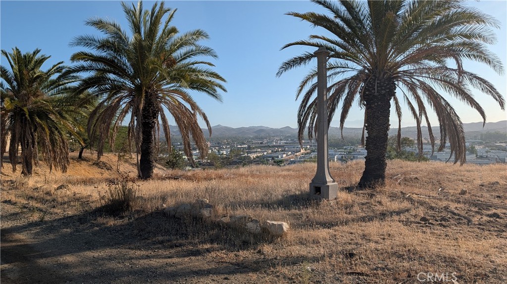 2 Hill Avenue Property Photo 5