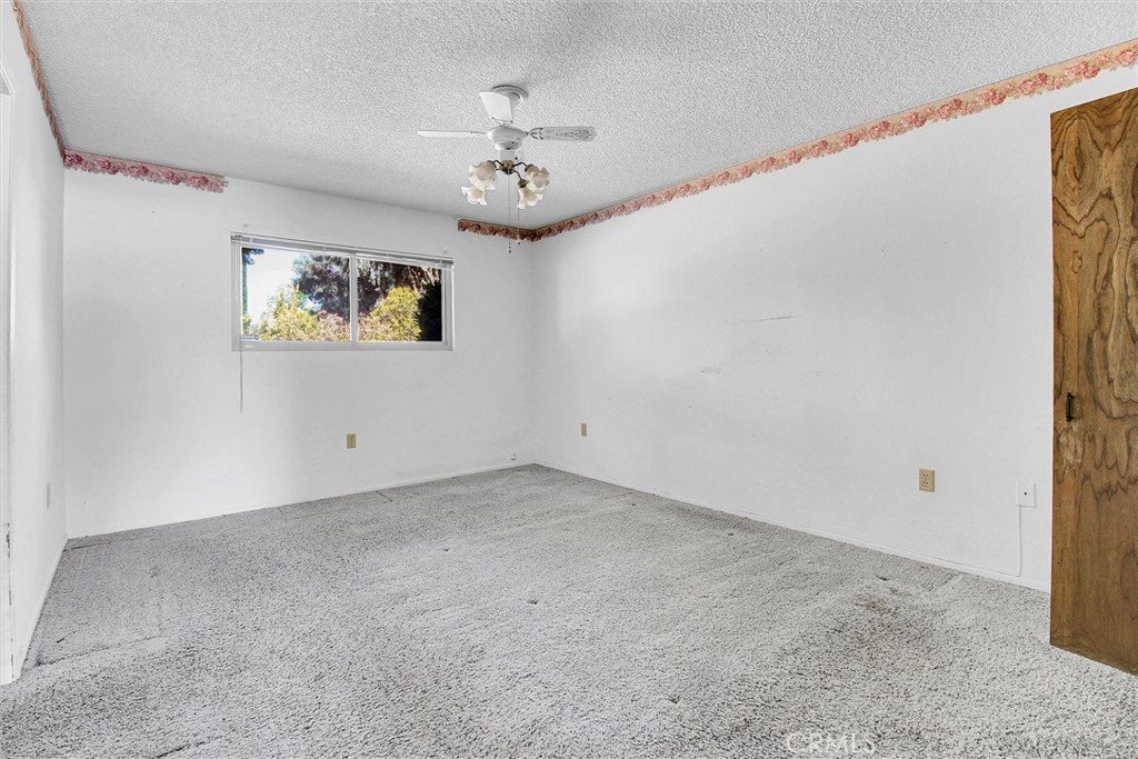 27307 Hemet Property Photo 14