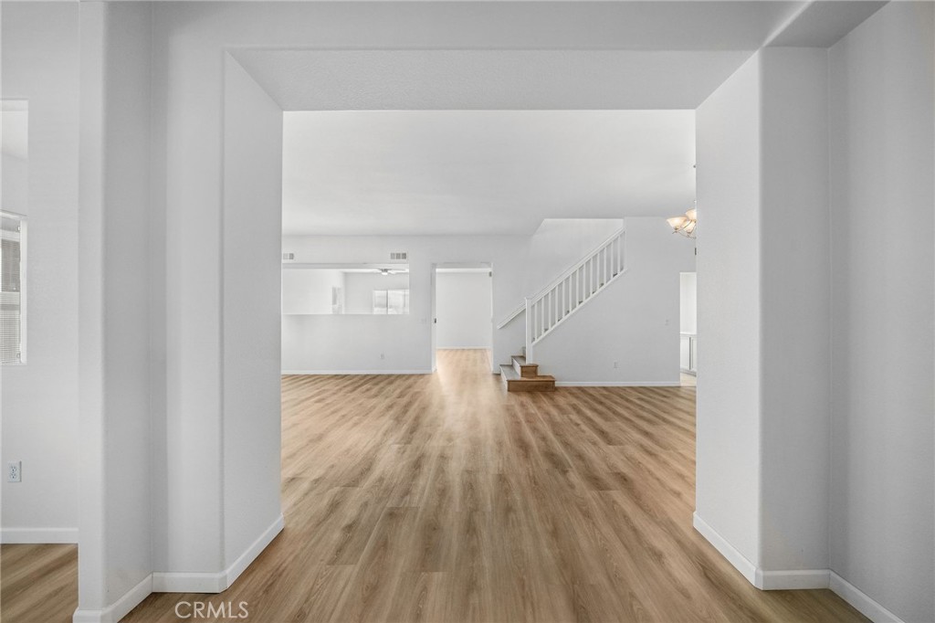 30479 White Fir Drive Property Photo 6