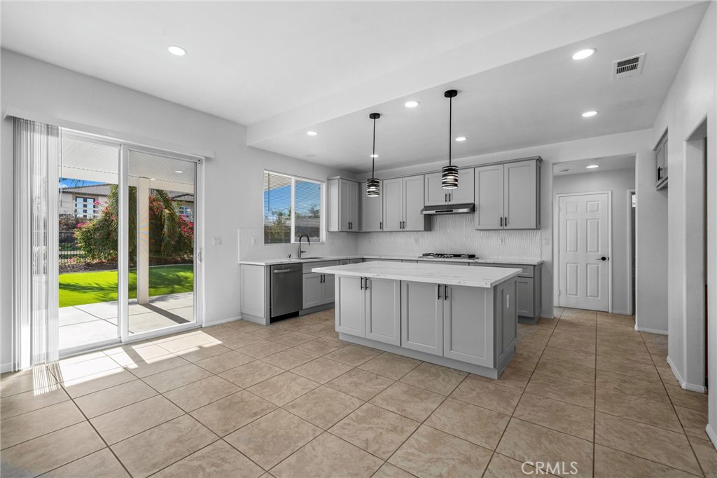 30479 White Fir Drive Property Photo 19