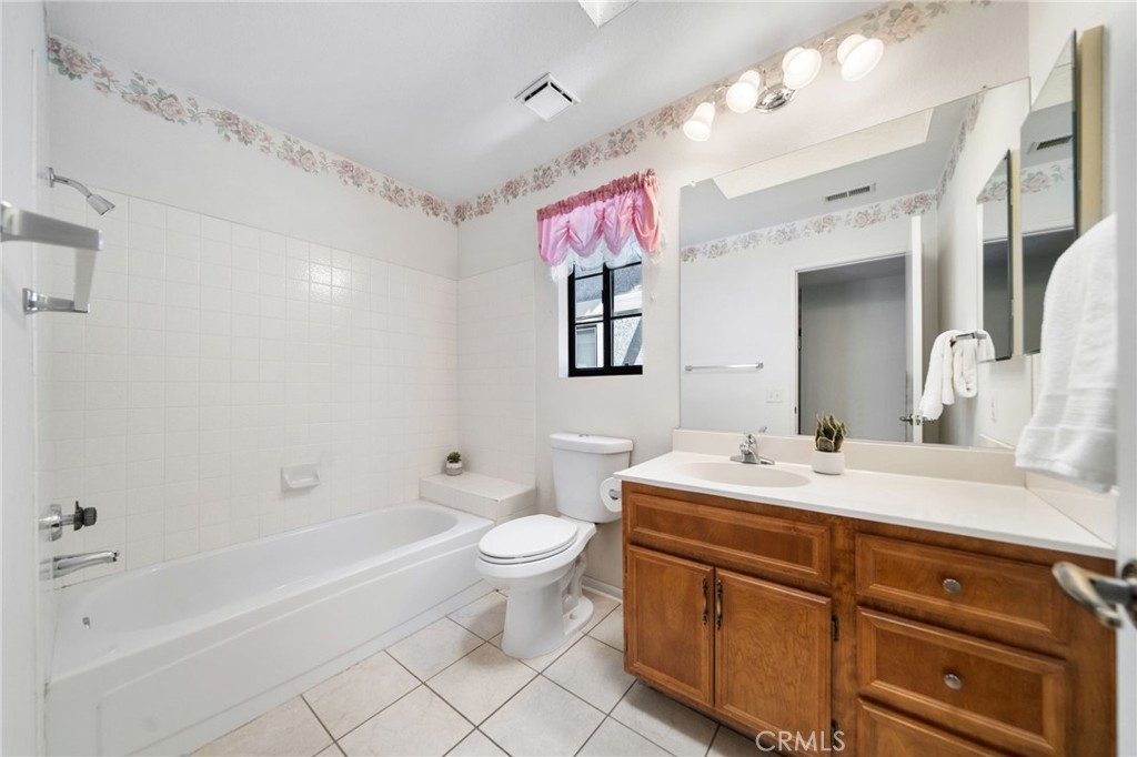 1379 Yorktown Circle Property Photo 14