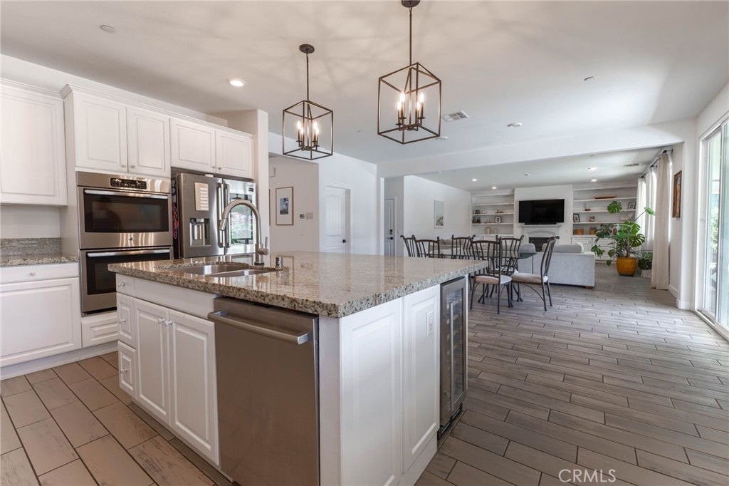 23491 Crystal Way Property Photo 4