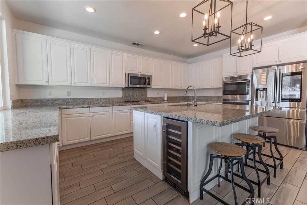 23491 Crystal Way Property Photo 5