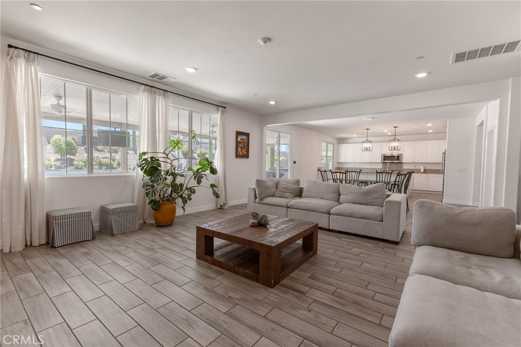 23491 Crystal Way Property Photo 14