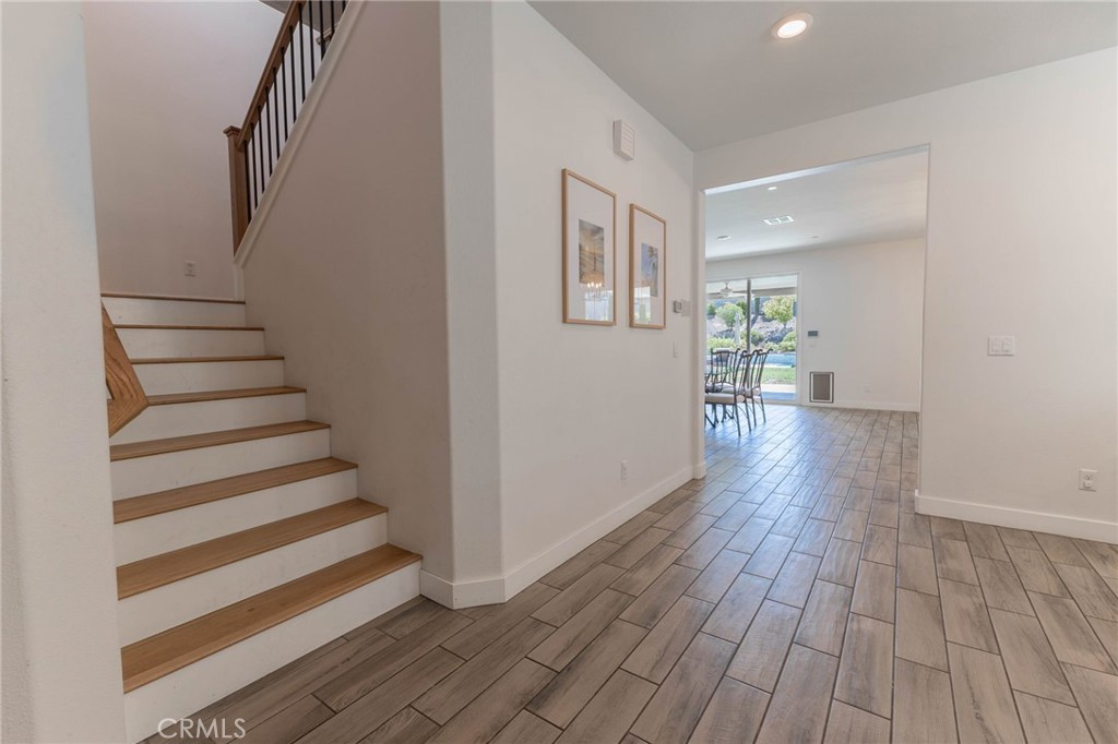 23491 Crystal Way Property Photo 34
