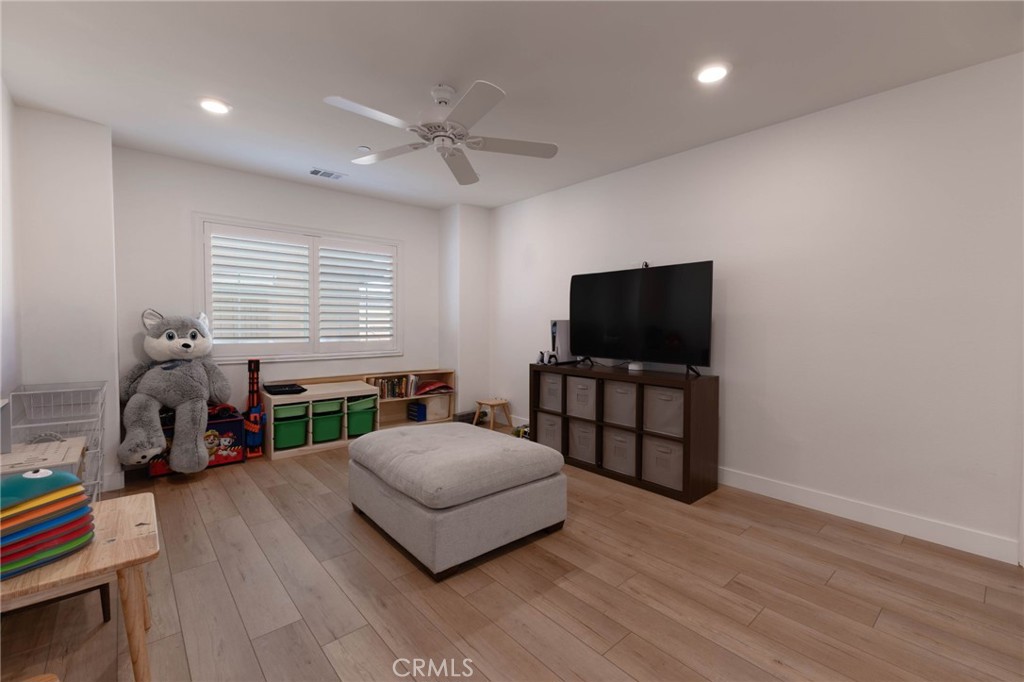 23491 Crystal Way Property Photo 51