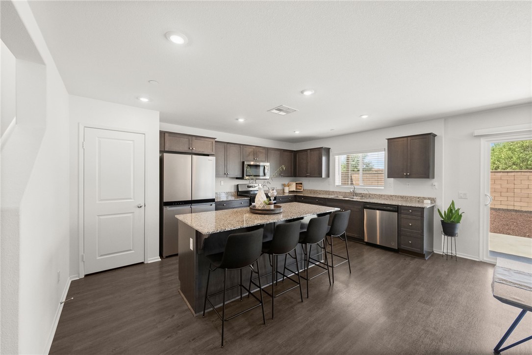 1385 Caprice Court Property Photo 3
