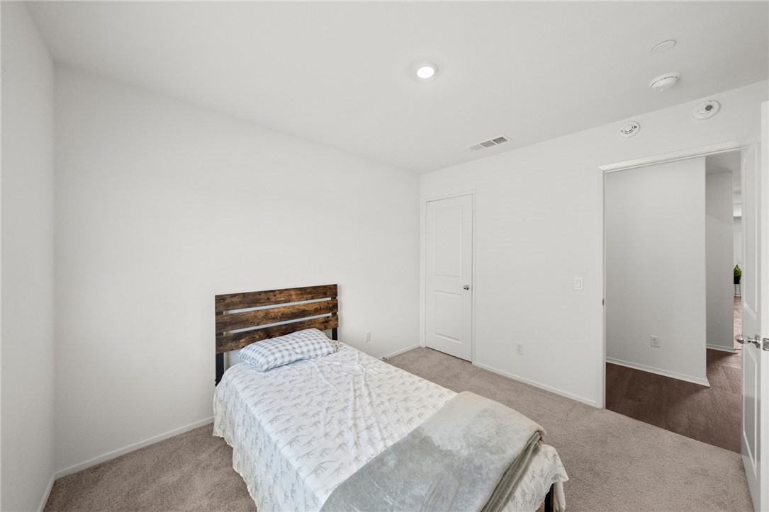 1385 Caprice Court Property Photo 12